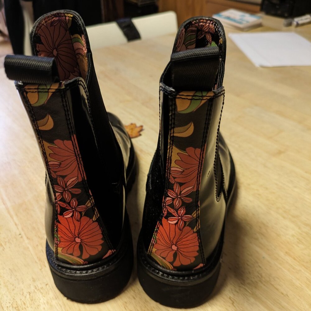 Johnny Was Tate Leather Chelsea Boot 7.5